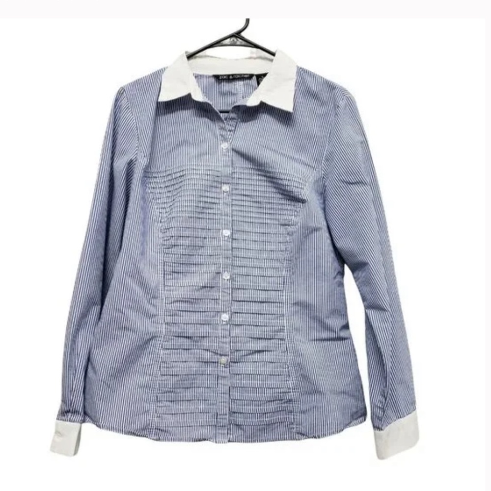 Zac and Rachel - White and Blue Striped Shirt